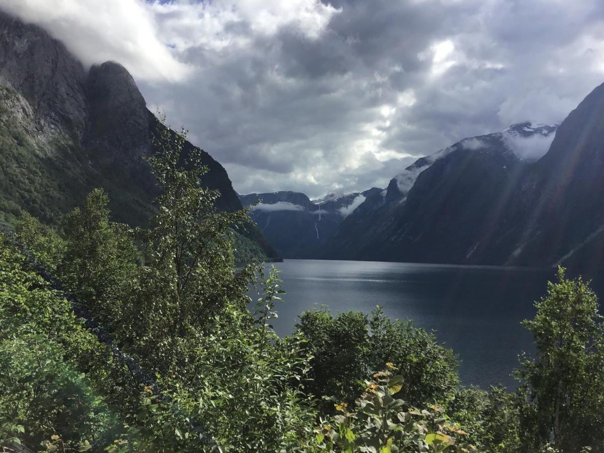 Hotel Iris Vedal Nauste Exteriér fotografie