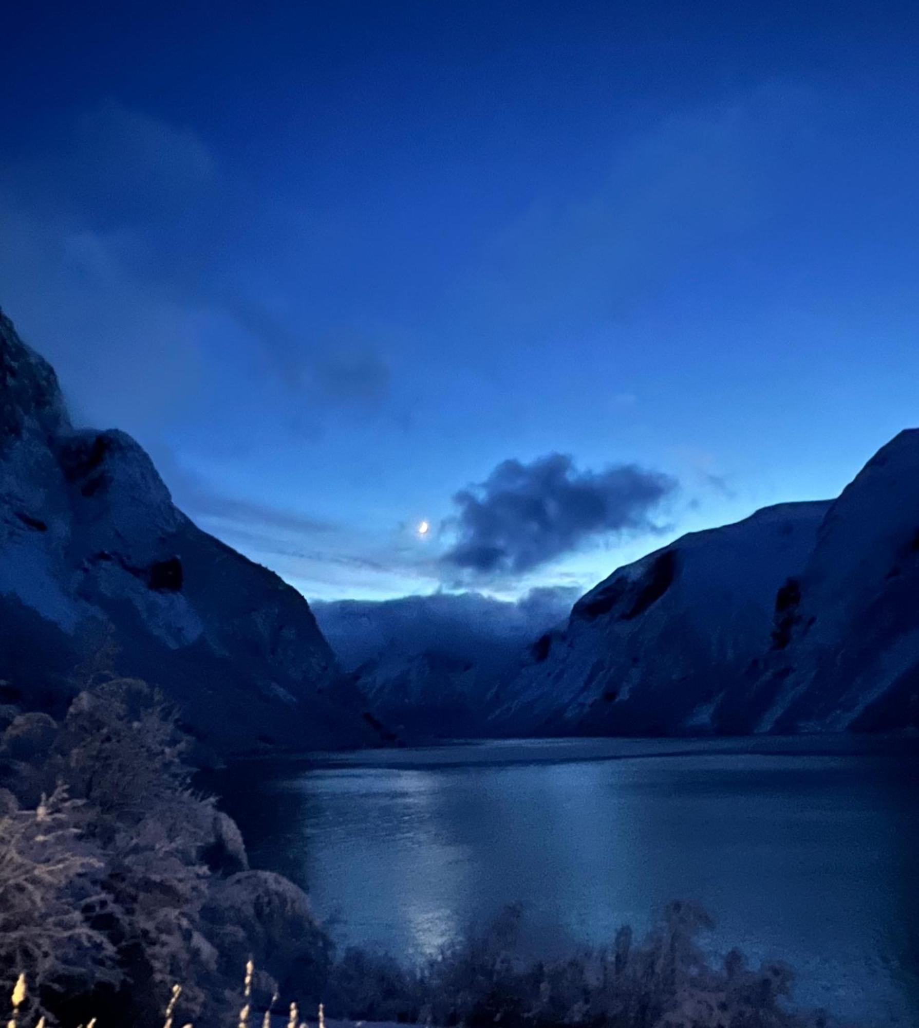 Hotel Iris Vedal Nauste Exteriér fotografie